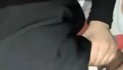 Ateşli tesettürlü kadın yarakla sikiliyor