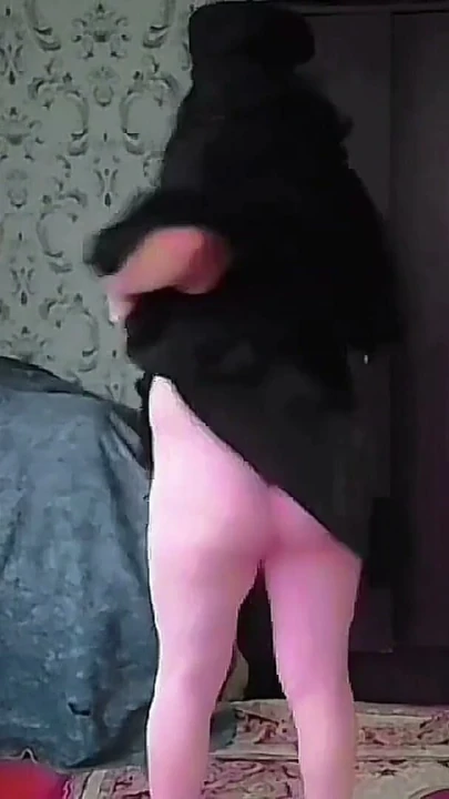 Parti mini elbise kadın kılıklı beyaz vücut büyük götlü büyük götlü travesti kadınboy bayan oğlan eşcinsel mtf lgbtq | Klip 1