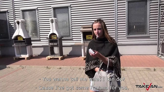 Takevan - чудовищные натуральные сиськи подпрыгивают к ритму траха