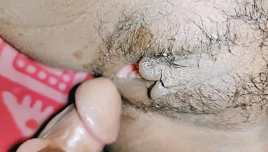 Genç üvey kız kardeşimi siktim