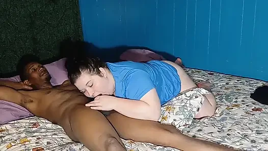 Döl yiyen o yarağa şaplak atıyor gırtlağına kadar alıyor kraliçe lynn