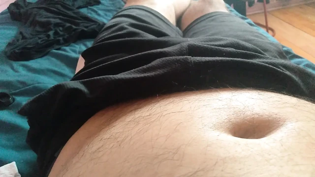 Maço sert seks hayranı süper penisiyle sikişmek istiyor