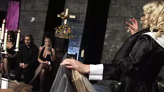 Bir grup adamlar ve bebekler azgın ve sikme olsun