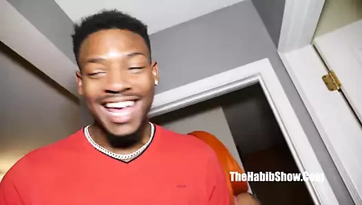 Omg, çok kalın bir acemi. liyah da bunni sikikleri