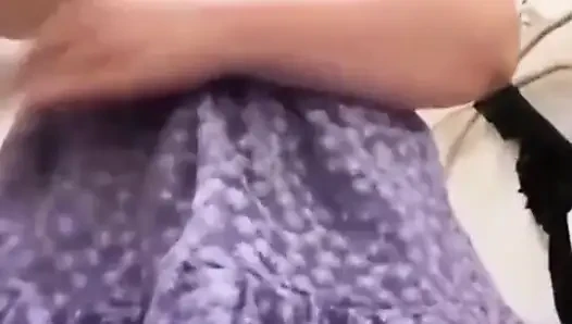 Lovense Alışveriş Merkezi'nde oynuyor