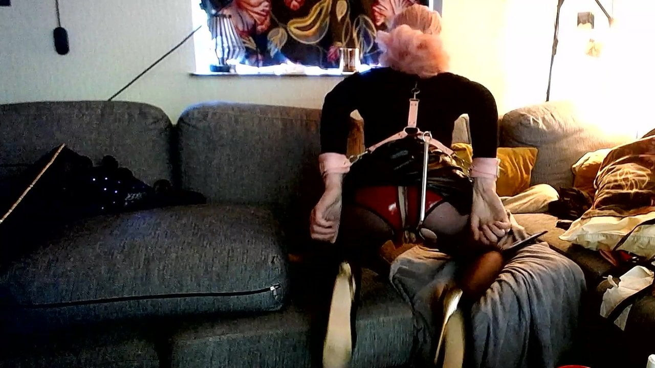 fuckdoll olmak istiyorum