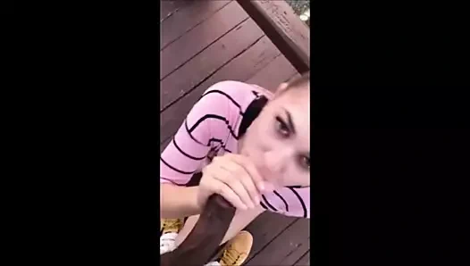 21 yaşındaki jodie emme bir büyük siyah horoz