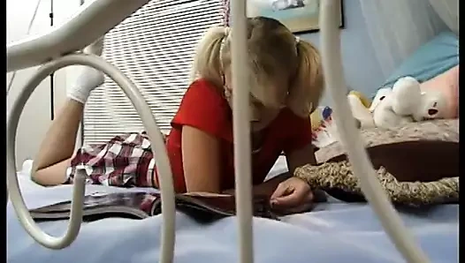 randy bebeğim alma KEDİ sürülmüş