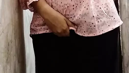 Bhabhi ne anal me li bottle fir aaya maja hot indian desi bhabhi