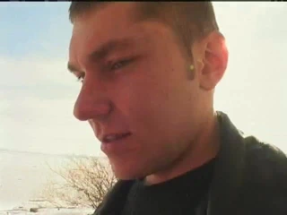 Irina karda iki adamla