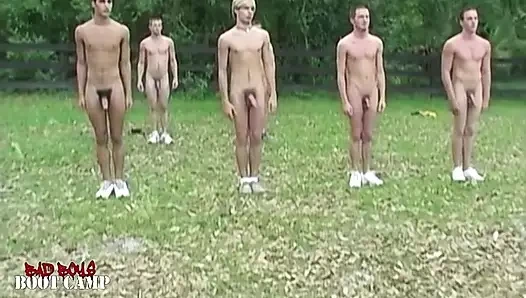 Alex Dade ve Chas Kramer yarak emen grup seks partisine giriyor