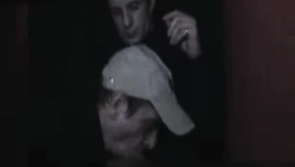 Emmek n sikme içinde internet cafe kabin