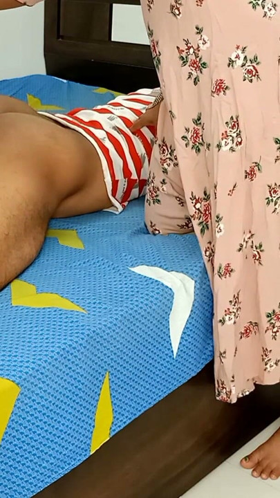 Komal ne apne pati ke gand me zadu dal diya | Clip 1