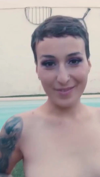 Sıkı İspanyol orta yaşlı seksi kadın muchasexo'da daha önce hiç olmadığı kadar sikiliyor | Klip 1