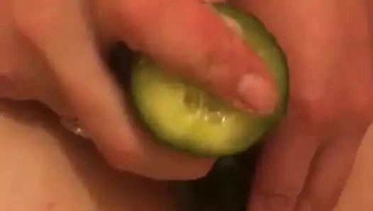 Joanne, seksi İngiliz sürtük