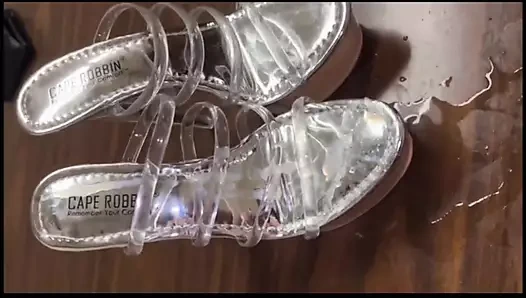 Net striptizci topuklu ayakkabılara boşalma