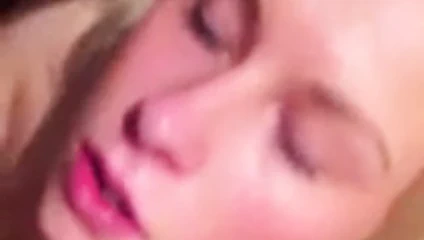 emme the patronlar horoz içinde tuvalet