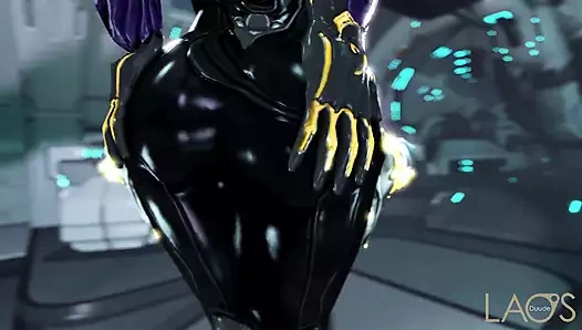 Poposunu gösteren tulumlu seksi kız.