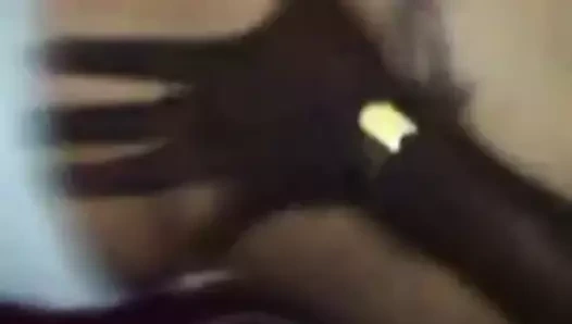 Redbone milf seviyor the d