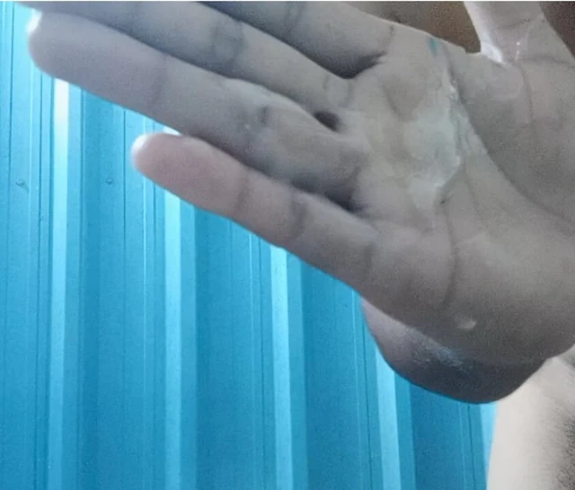 sonra bir ağız handjob