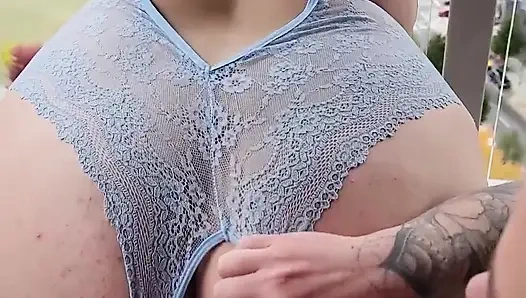 Balkonda birbirlerinin götünü ve amını yalıyor