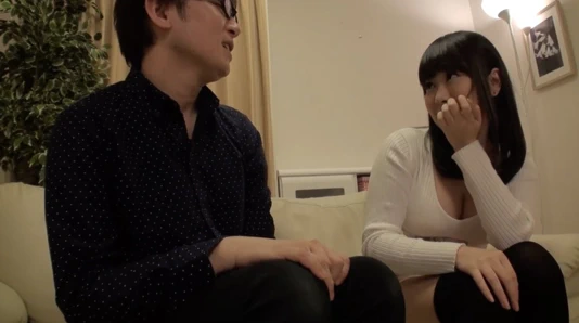 Yavaş yavaş sekse doğru ilerliyoruz! bir simon oynadıktan sonra birkaç iyi arkadaşla oyun diyor