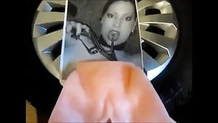 Besamung der Herrin Yvonne