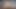 Bacakları yayılmış yalnız sarışın dina ruhu vr'de bir yapay penis ile traş kedisini ovuyor.