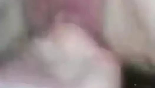 parmaklı kız squirts yükler