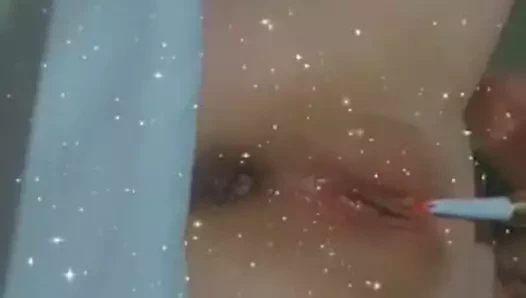 Lolafuccbunny'nin oynaması gerekiyor