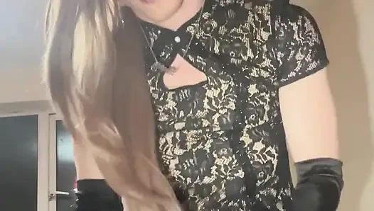 Jess Silk dildoya biniyor