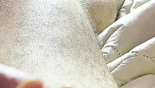Yeni Suudi porno seksi karım büyük bir penisi seviyor