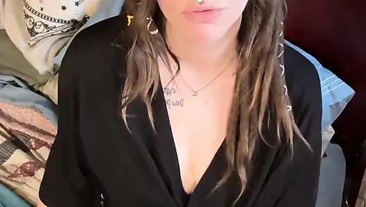 Tabu fantezisi - üvey anne yeni kız arkadaşın