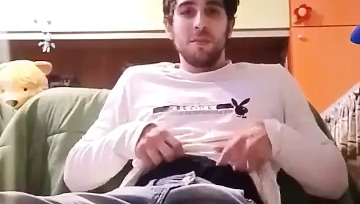 Odada penis gösteriyorum