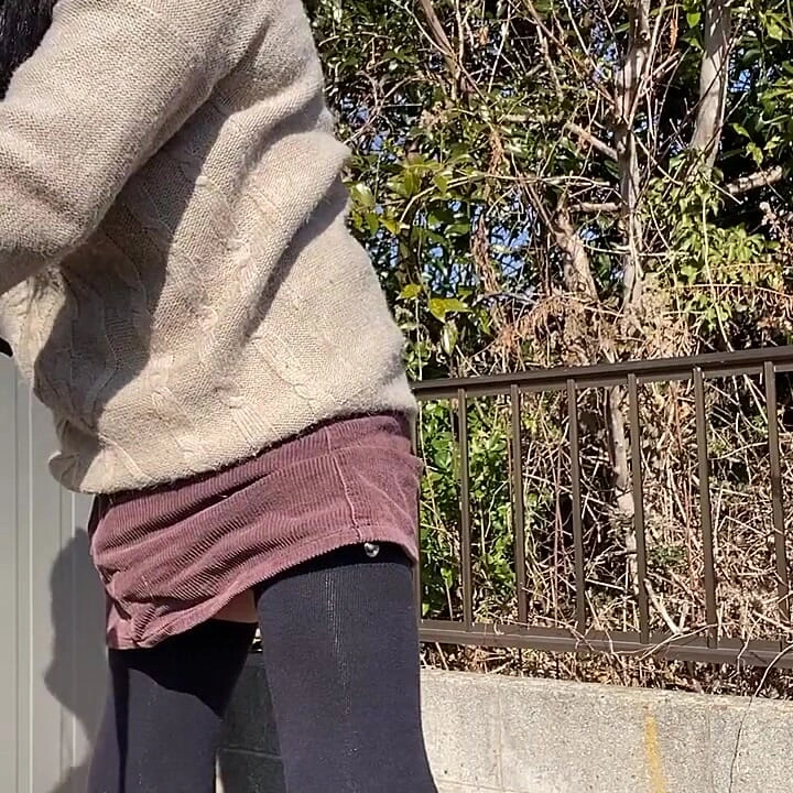 No.107 Pantolon rüzgarda sallanıyor, boş öğleden sonram