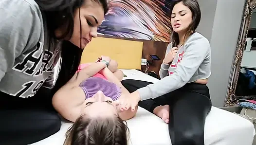 Tükürme grup seks partisi aşırı tükürme