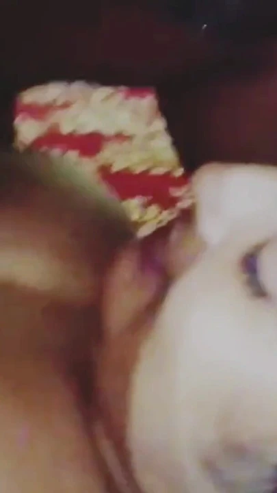 Horney çifti neredeyse daha fazla zevkle seks yapıyor | Klip 2