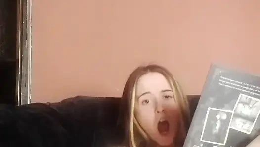 Vibratörümü kullanırken okumaya çalışıyorum