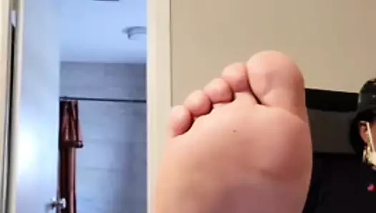 (hisfavorite01) cadı ayakları daha mı iyi? (tam sürüm)