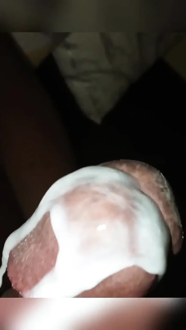 Dikkat Kulaklığı kullanın!! Kremsi boşalma klibi