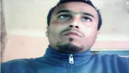 Dik arab üzerinde kam