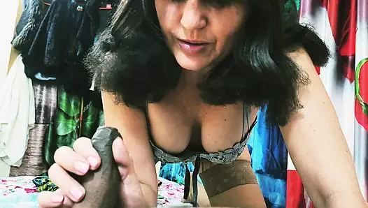 Aldatan çifti şüpheli çifti izleyin