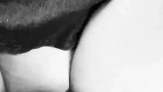Küçük üvey kız kardeş üvey erkek kardeşi gibi seks oluyor