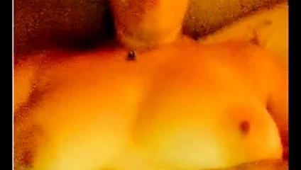 Gorda tocandose por webcam