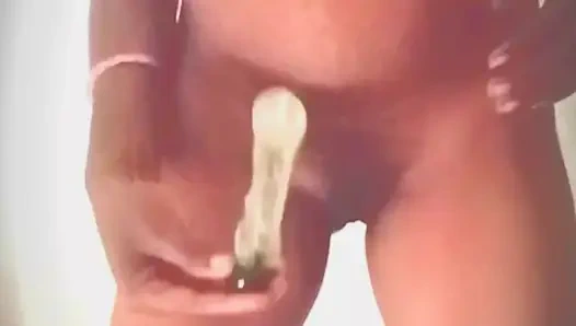 Bhabhi dathroom me mujhe kar rahi thhi