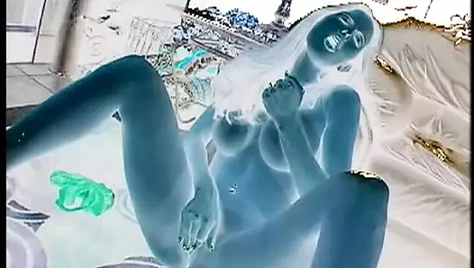 Busty latina berbat horoz ve sikikleri sert