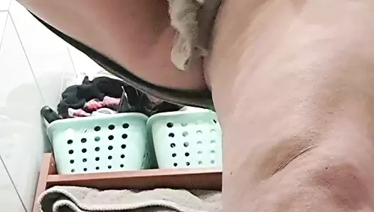 mommy, showing underskirt