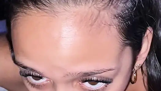 Her gün onun yarağını emiyor hobim