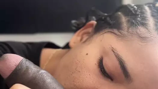 Büyük zenci yarağı ile oral seks bakış açısı -amatör çift- nysdel