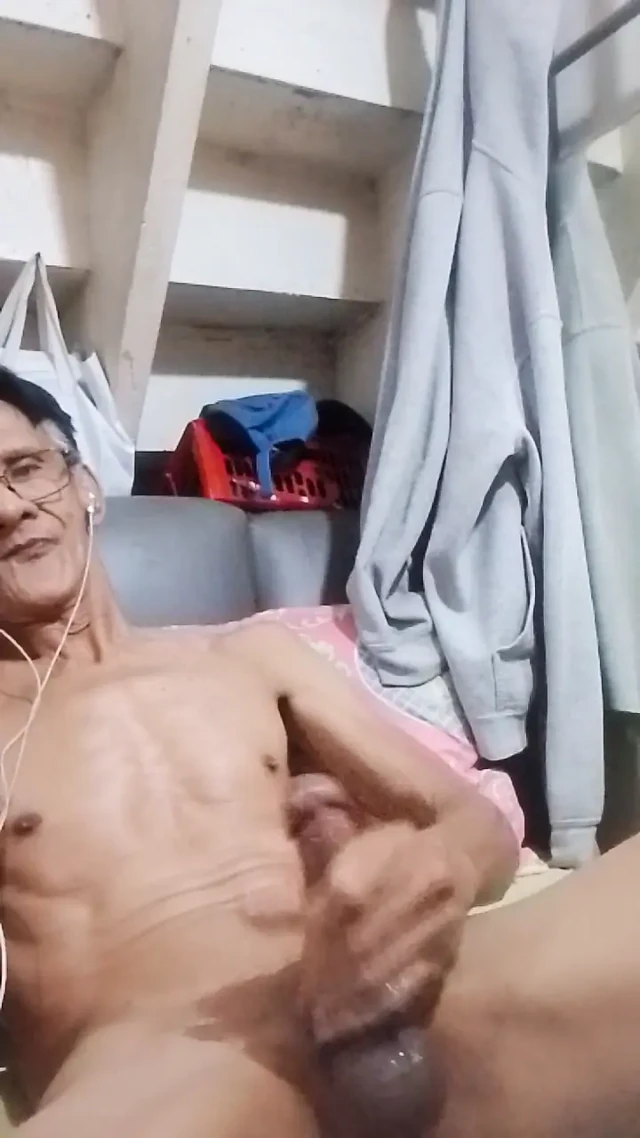 Sadece sevgili karım için mastürbasyon yapıyorum